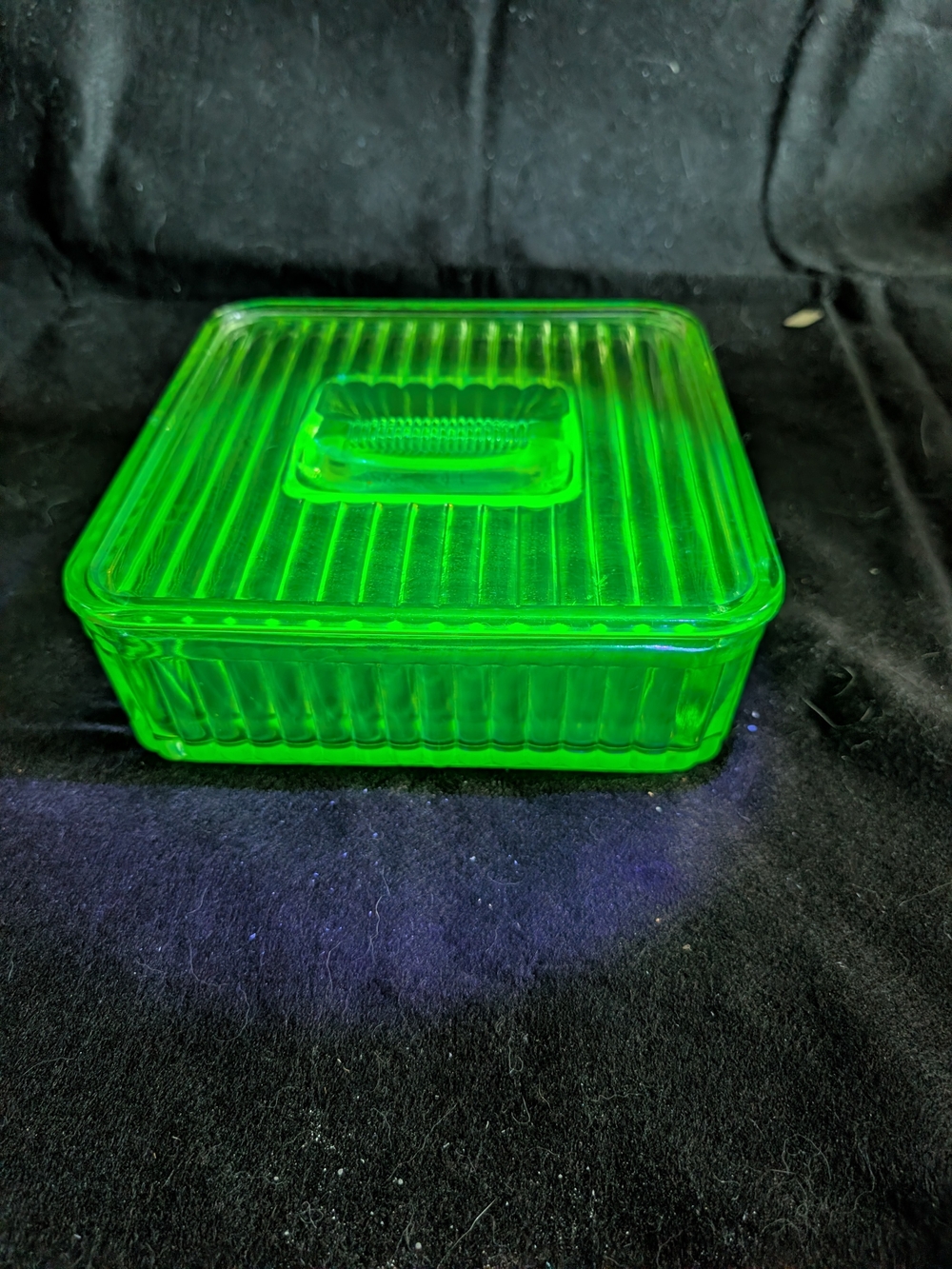 2/80$ Vintage Green uranium Glass Covered Dish